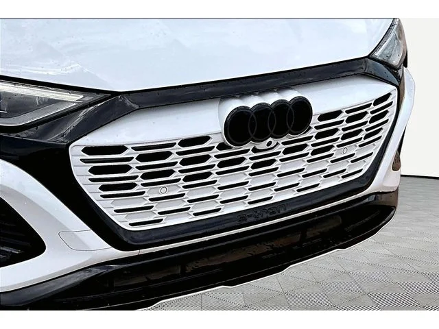 SEMINUEVOS AUDI Q8 Sportback e-tron a Estados en autogozo