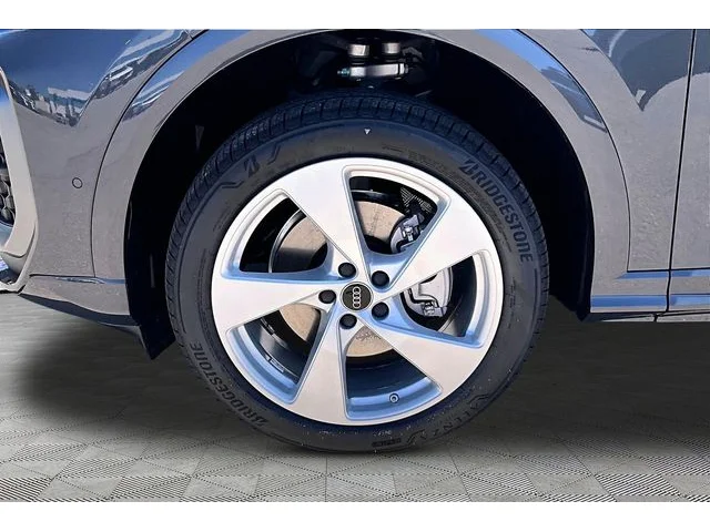 Nuevos AUDI Q5 à Estados chez autogozo