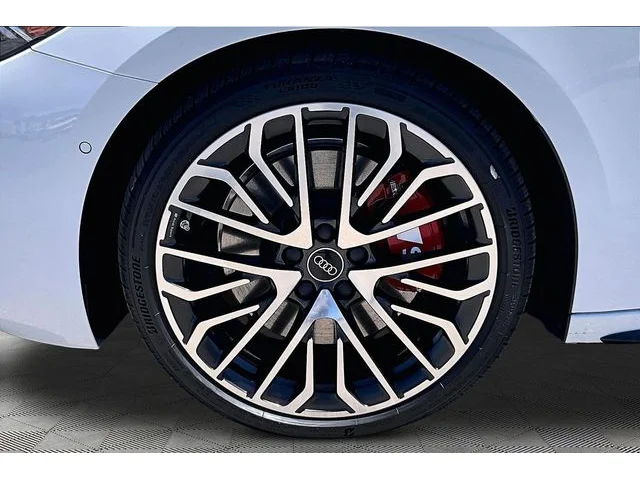 Nuevos AUDI Q5 à Estados chez autogozo