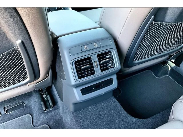 Nuevos AUDI Q5 à Estados chez autogozo