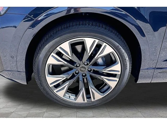 Nuevos AUDI Q8 à Estados chez autogozo