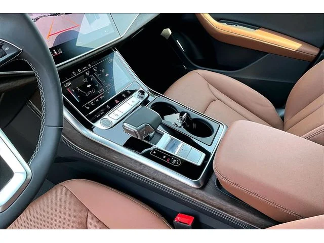 Nuevos AUDI Q8 à Estados chez autogozo