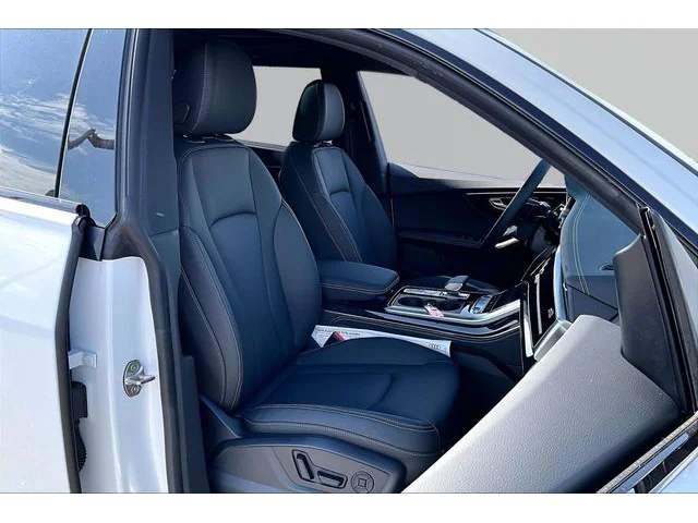Nuevos AUDI Q8 à Estados chez autogozo