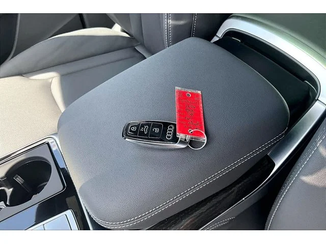Nuevos AUDI Q8 à Estados chez autogozo