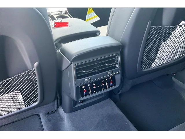 Nuevos AUDI Q8 à Estados chez autogozo