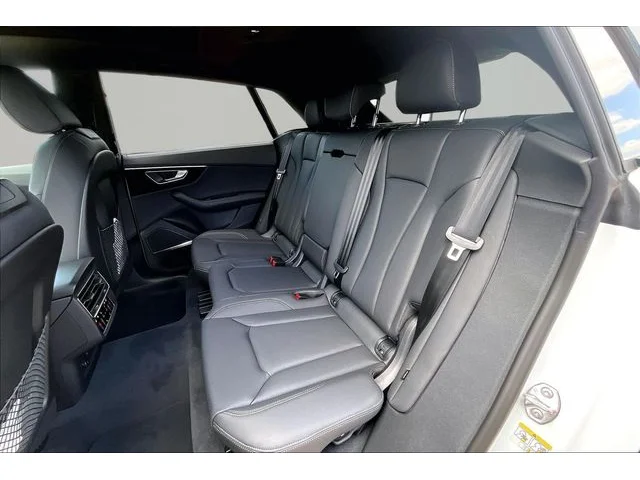 Nuevos AUDI Q8 à Estados chez autogozo