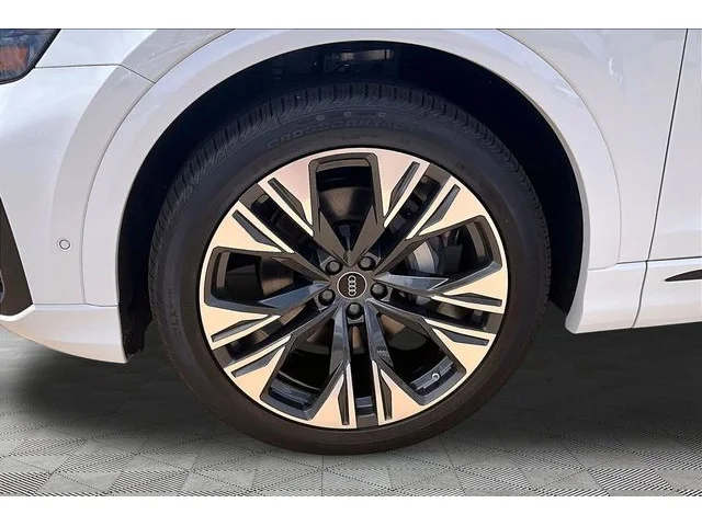 Nuevos AUDI Q8 à Estados chez autogozo