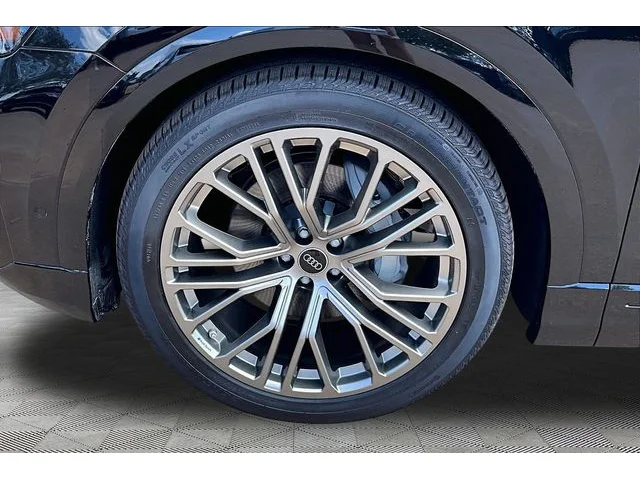 Nuevos AUDI Q8 à Estados chez autogozo