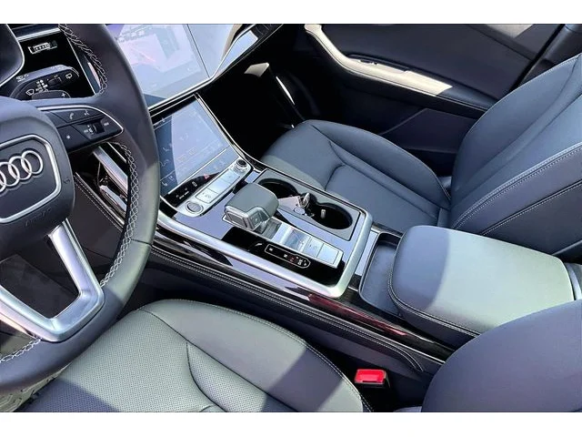 Nuevos AUDI Q8 à Estados chez autogozo