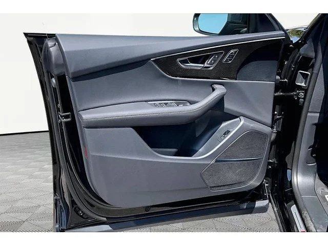 Nuevos AUDI Q8 à Estados chez autogozo