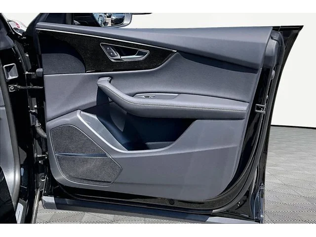 Nuevos AUDI Q8 à Estados chez autogozo