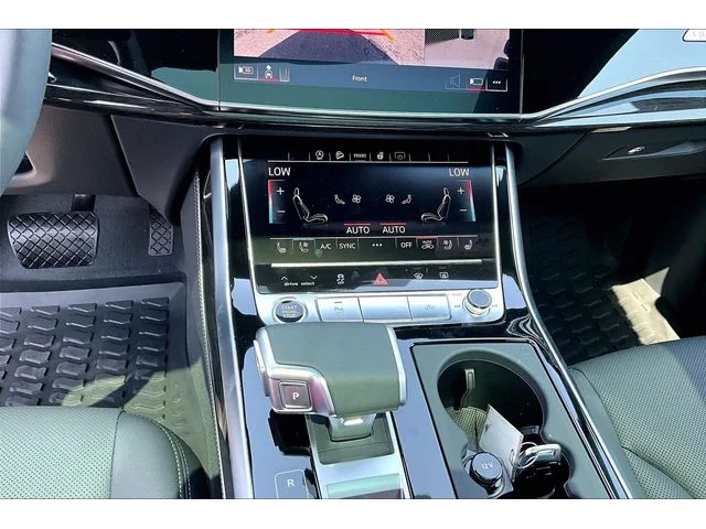 Nuevos AUDI Q8 à Estados chez autogozo