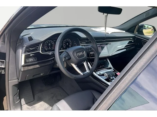 Nuevos AUDI Q8 à Estados chez autogozo