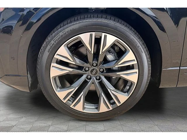 Nuevos AUDI Q8 à Estados chez autogozo