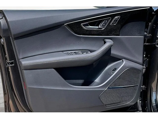 Nuevos AUDI Q8 à Estados chez autogozo