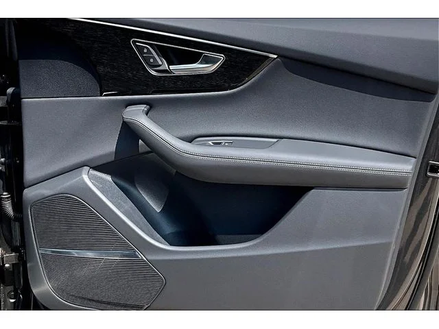 Nuevos AUDI Q8 à Estados chez autogozo