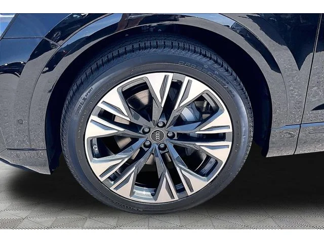 Nuevos AUDI Q8 à Estados chez autogozo