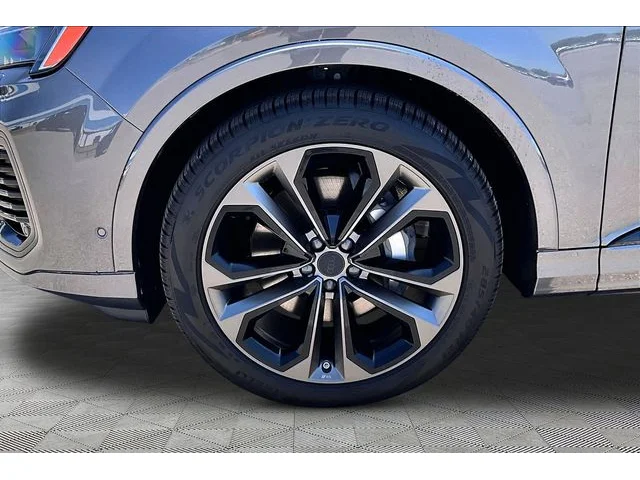 Nuevos AUDI Q7 à Estados chez autogozo