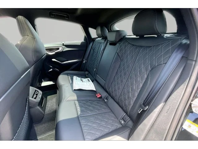 Nuevos AUDI S5 à Estados chez autogozo