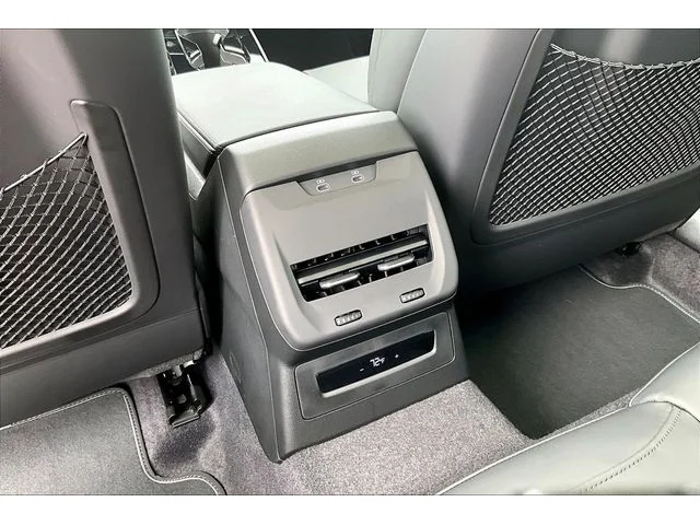 Nuevos AUDI S5 à Estados chez autogozo