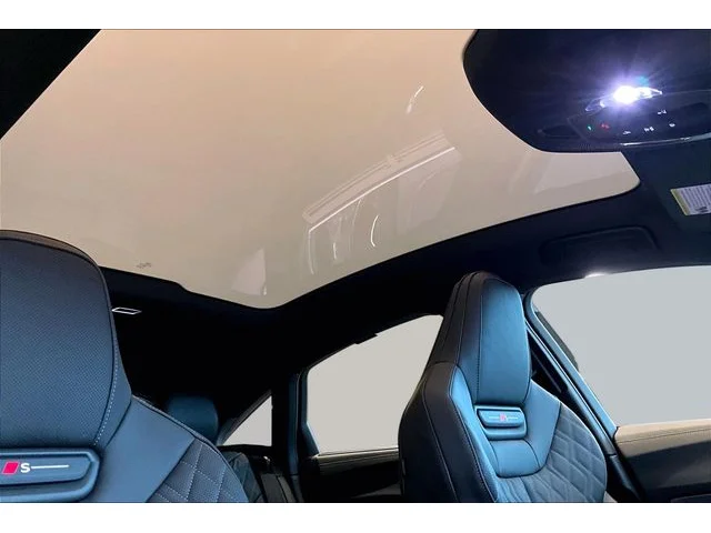 Nuevos AUDI S5 à Estados chez autogozo