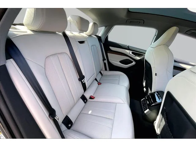 Nuevos AUDI A6 à Estados chez autogozo