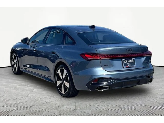 Nuevos AUDI A5 à Estados chez autogozo