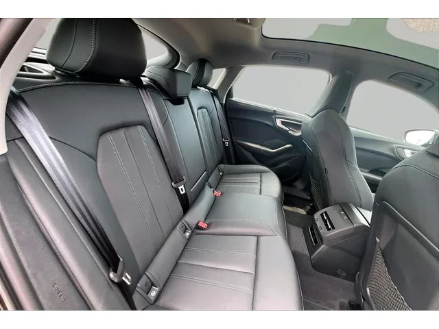 Nuevos AUDI A5 à Estados chez autogozo