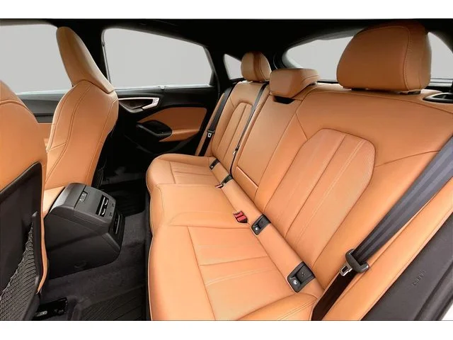 Nuevos AUDI A5 à Estados chez autogozo