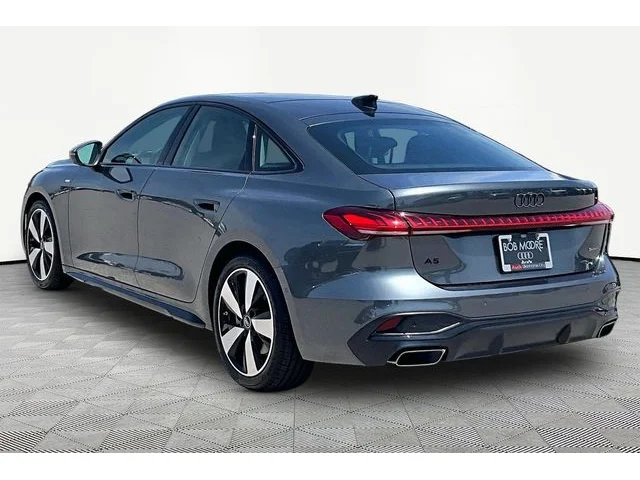 Nuevos AUDI A5 à Estados chez autogozo