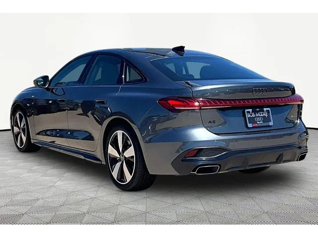 Nuevos AUDI A5 à Estados chez autogozo