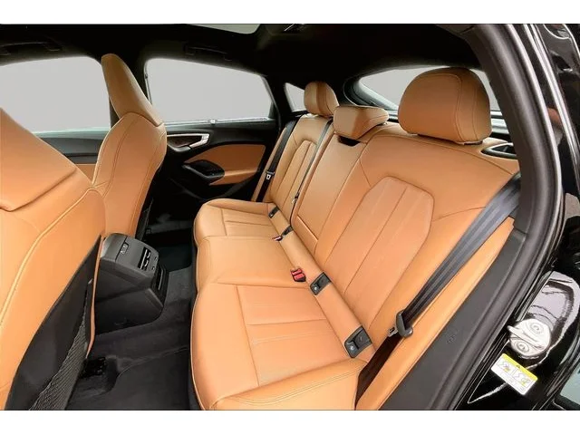 Nuevos AUDI A5 à Estados chez autogozo