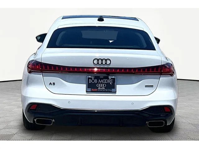 Nuevos AUDI A5 à Estados chez autogozo