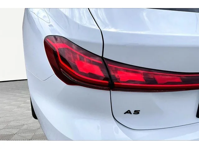 Nuevos AUDI A5 à Estados chez autogozo