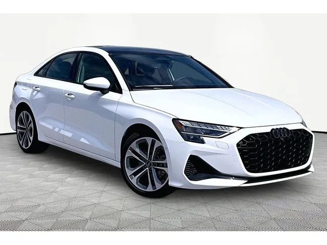 Nuevos AUDI A3 à Estados chez autogozo