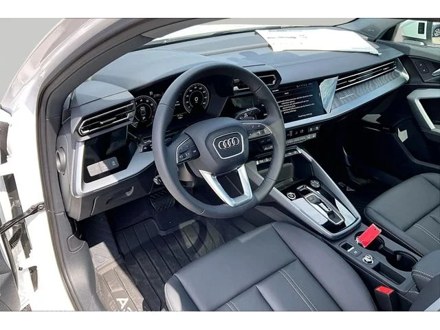 Nuevos AUDI A3 à Estados chez autogozo