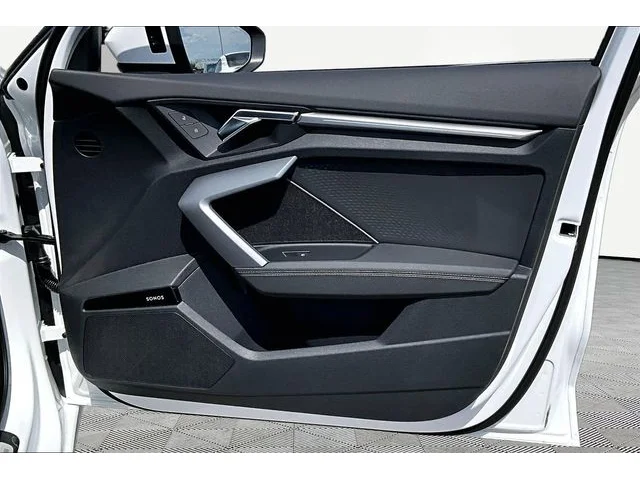 Nuevos AUDI A3 à Estados chez autogozo