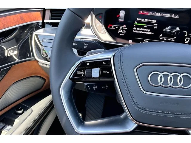 Nuevos AUDI A8 à Estados chez autogozo