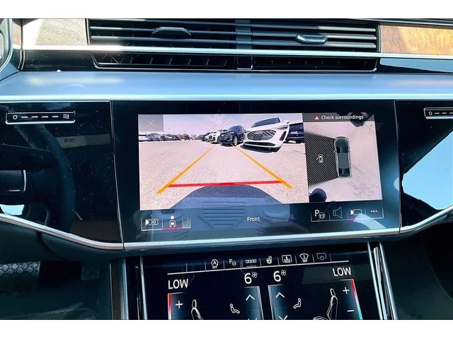 Nuevos AUDI A8 à Estados chez autogozo