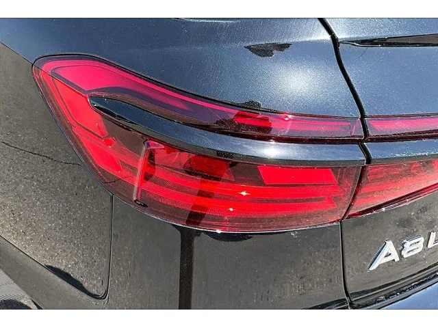 Nuevos AUDI A8 à Estados chez autogozo