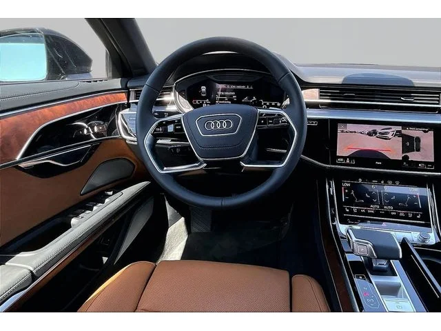 Nuevos AUDI A8 à Estados chez autogozo