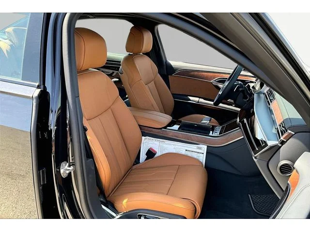 Nuevos AUDI A8 à Estados chez autogozo