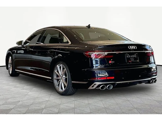 Nuevos AUDI S8 à Estados chez autogozo
