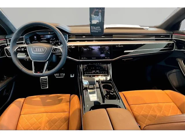 Nuevos AUDI S8 à Estados chez autogozo