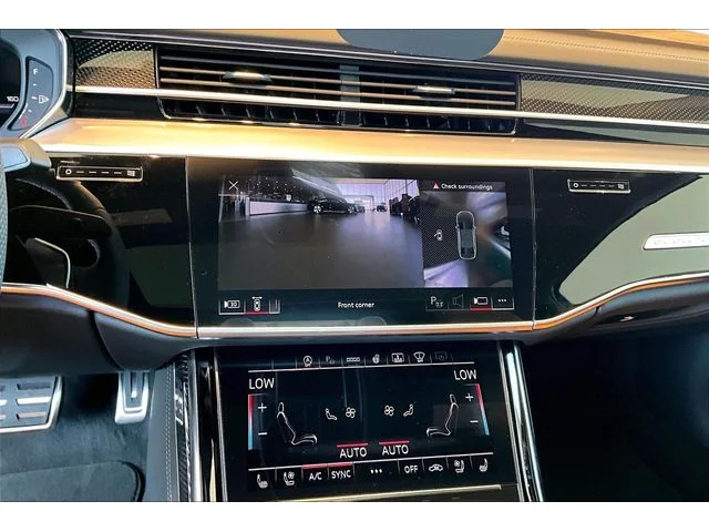 Nuevos AUDI S8 à Estados chez autogozo