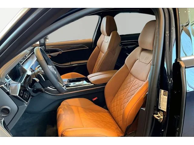 Nuevos AUDI S8 à Estados chez autogozo