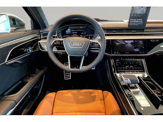 Nuevos AUDI S8 à Estados chez autogozo