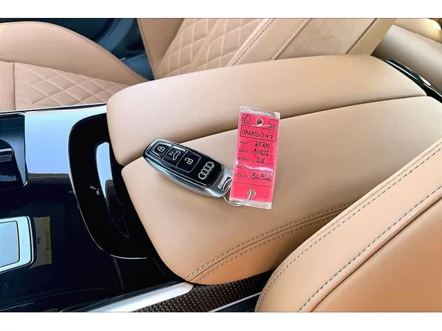 Nuevos AUDI S8 à Estados chez autogozo