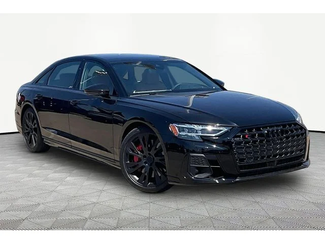 Nuevos AUDI S8 à Estados chez autogozo