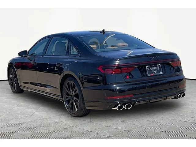 Nuevos AUDI S8 à Estados chez autogozo